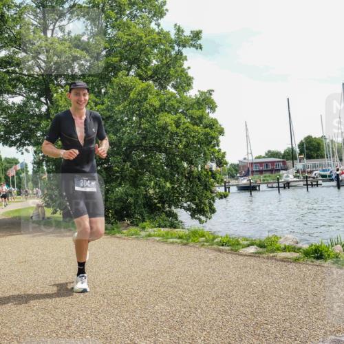 22.06.2025 - Viking Triathlon KatJ http://msf.ph/oto/8133782 22.06.2025 13:18:25 Laufen 170, 304 meine-sportfotos.de
