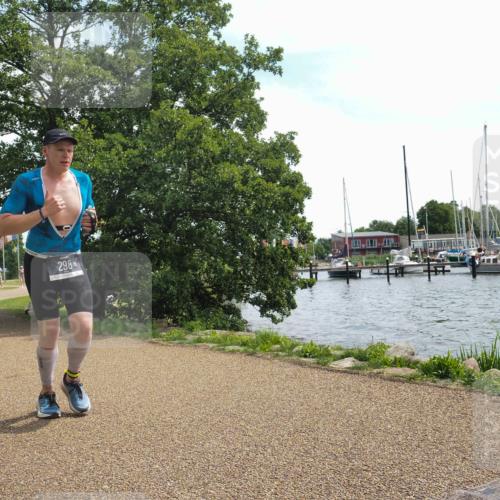 22.06.2025 - Viking Triathlon KatJ http://msf.ph/oto/8133878 22.06.2025 13:18:35 Laufen 21, 298 meine-sportfotos.de