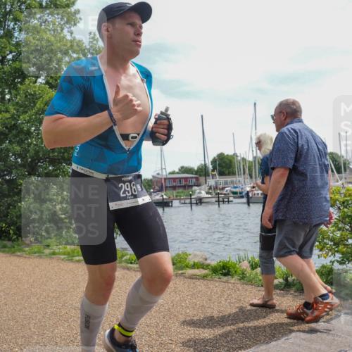 22.06.2025 - Viking Triathlon KatJ http://msf.ph/oto/8133903 22.06.2025 13:18:36 Laufen 21, 298 meine-sportfotos.de