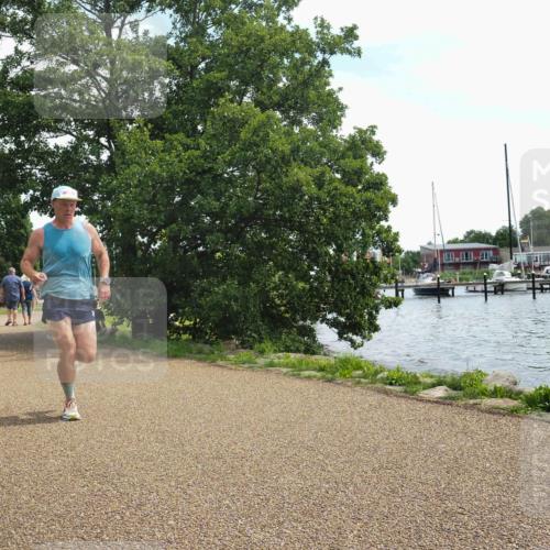 22.06.2025 - Viking Triathlon KatJ http://msf.ph/oto/8134018 22.06.2025 13:18:57 Laufen 617 meine-sportfotos.de