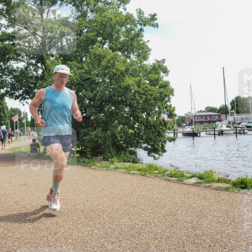 22.06.2025 - Viking Triathlon KatJ http://msf.ph/oto/8134031 22.06.2025 13:18:57 Laufen 617 meine-sportfotos.de