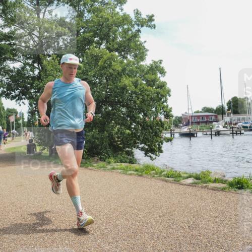 22.06.2025 - Viking Triathlon KatJ http://msf.ph/oto/8134035 22.06.2025 13:18:57 Laufen 617 meine-sportfotos.de