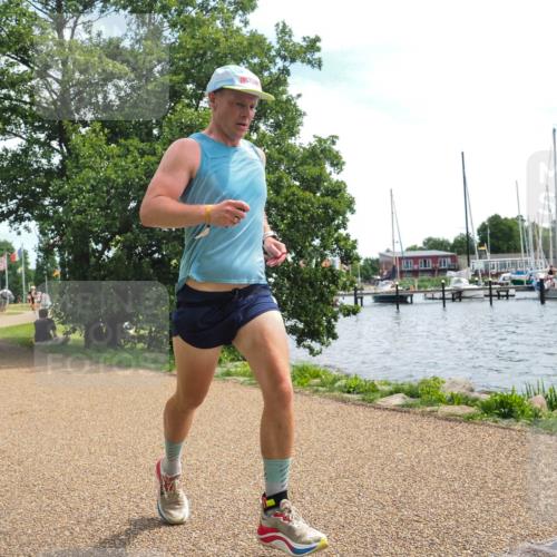 22.06.2025 - Viking Triathlon KatJ http://msf.ph/oto/8134044 22.06.2025 13:18:58 Laufen 617 meine-sportfotos.de