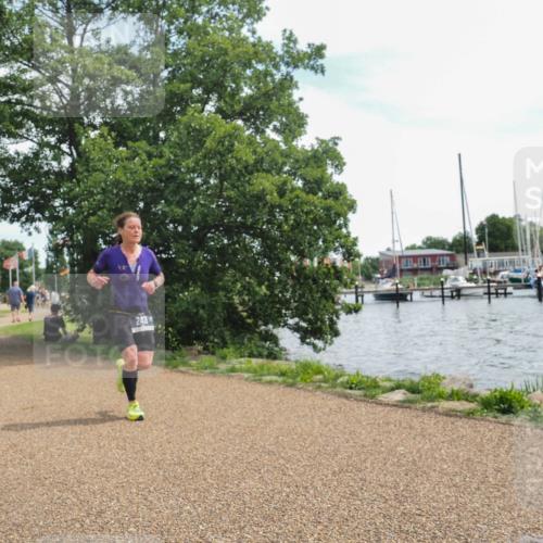 22.06.2025 - Viking Triathlon KatJ http://msf.ph/oto/8134056 22.06.2025 13:19:07 Laufen 70, 243 meine-sportfotos.de