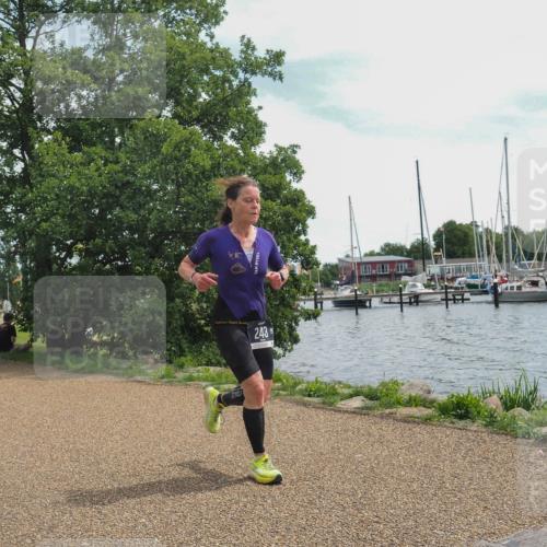 22.06.2025 - Viking Triathlon KatJ http://msf.ph/oto/8134077 22.06.2025 13:19:07 Laufen 70, 243 meine-sportfotos.de