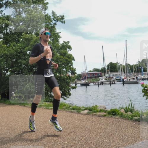 22.06.2025 - Viking Triathlon KatJ http://msf.ph/oto/8134168 22.06.2025 13:19:19 Laufen 272 meine-sportfotos.de