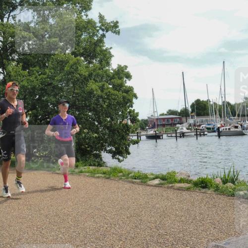 22.06.2025 - Viking Triathlon KatJ http://msf.ph/oto/8134183 22.06.2025 13:19:23 Laufen 264, 299, 443 meine-sportfotos.de
