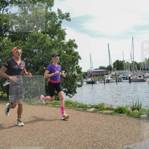 22.06.2025 - Viking Triathlon KatJ http://msf.ph/oto/8134192 22.06.2025 13:19:23 Laufen 264, 299, 443 meine-sportfotos.de