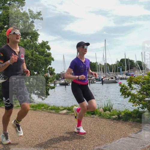 22.06.2025 - Viking Triathlon KatJ http://msf.ph/oto/8134196 22.06.2025 13:19:24 Laufen 264, 299, 443 meine-sportfotos.de