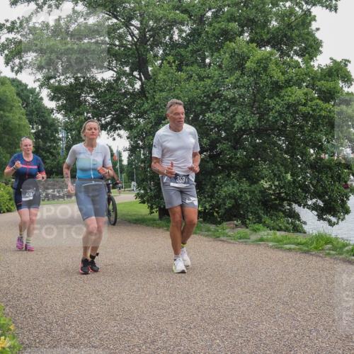 22.06.2025 - Viking Triathlon KatJ http://msf.ph/oto/8134294 22.06.2025 15:58:20 Laufen 359, 470, 498 meine-sportfotos.de