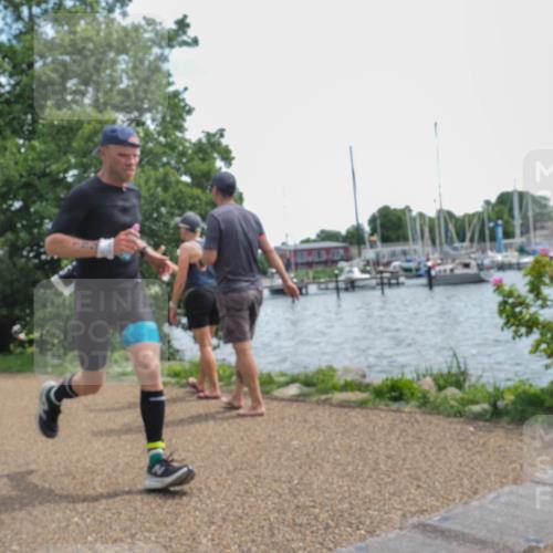 22.06.2025 - Viking Triathlon KatJ http://msf.ph/oto/8134372 22.06.2025 13:19:45 Laufen 195, 554, 630 meine-sportfotos.de