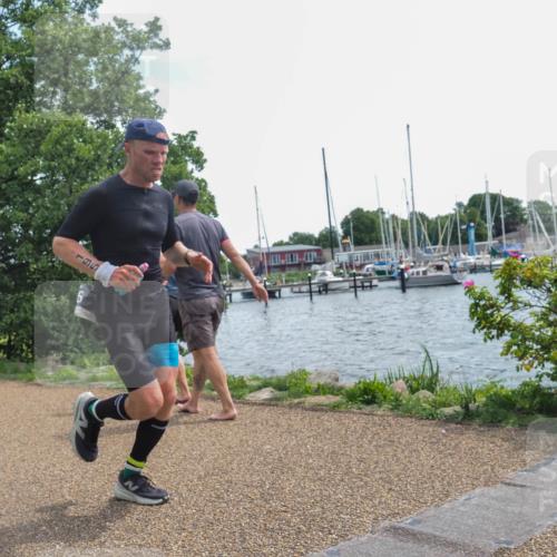 22.06.2025 - Viking Triathlon KatJ http://msf.ph/oto/8134376 22.06.2025 13:19:46 Laufen 195, 554 meine-sportfotos.de
