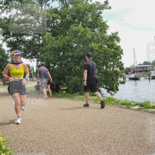 22.06.2025 - Viking Triathlon KatJ http://msf.ph/oto/8134402 22.06.2025 13:19:52 Laufen 612 meine-sportfotos.de