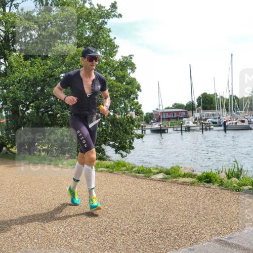 22.06.2025 - Viking Triathlon KatJ http://msf.ph/oto/8134469 22.06.2025 13:20:07 Laufen 75, 386 meine-sportfotos.de
