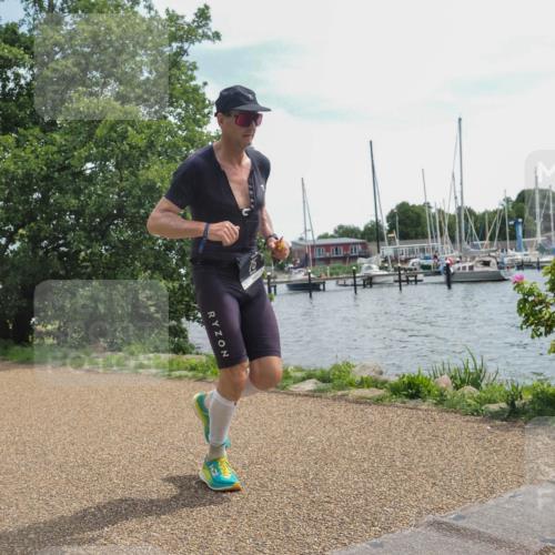 22.06.2025 - Viking Triathlon KatJ http://msf.ph/oto/8134477 22.06.2025 13:20:07 Laufen 75, 386 meine-sportfotos.de