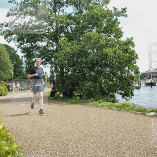 22.06.2025 - Viking Triathlon KatJ http://msf.ph/oto/8134533 22.06.2025 13:20:19 Laufen 550 meine-sportfotos.de