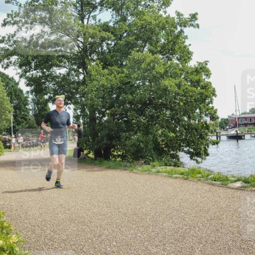 22.06.2025 - Viking Triathlon KatJ http://msf.ph/oto/8134537 22.06.2025 13:20:19 Laufen 550 meine-sportfotos.de
