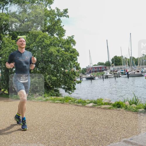 22.06.2025 - Viking Triathlon KatJ http://msf.ph/oto/8134564 22.06.2025 13:20:20 Laufen 550 meine-sportfotos.de