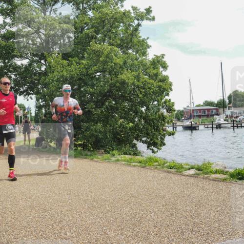 22.06.2025 - Viking Triathlon KatJ http://msf.ph/oto/8134600 22.06.2025 13:20:30 Laufen 90 meine-sportfotos.de
