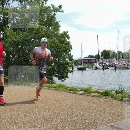 22.06.2025 - Viking Triathlon KatJ http://msf.ph/oto/8134613 22.06.2025 13:20:30 Laufen 90 meine-sportfotos.de