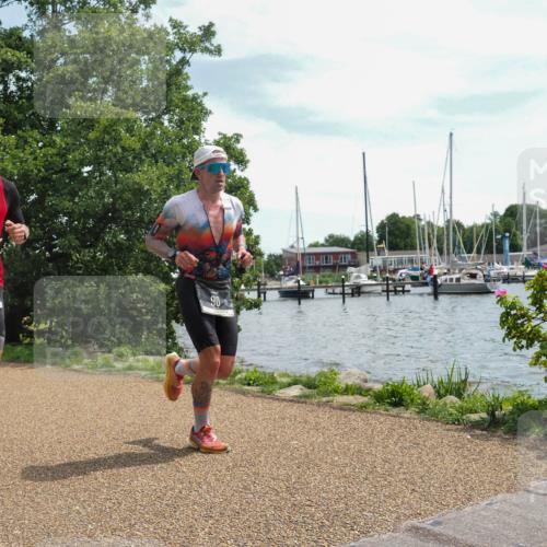 22.06.2025 - Viking Triathlon KatJ http://msf.ph/oto/8134622 22.06.2025 13:20:31 Laufen 90 meine-sportfotos.de
