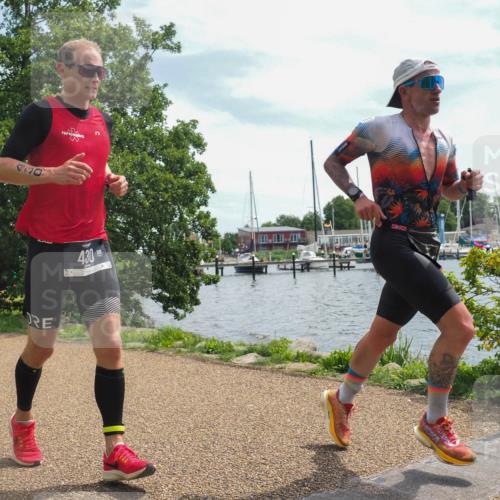 22.06.2025 - Viking Triathlon KatJ http://msf.ph/oto/8134639 22.06.2025 13:20:31 Laufen 90 meine-sportfotos.de