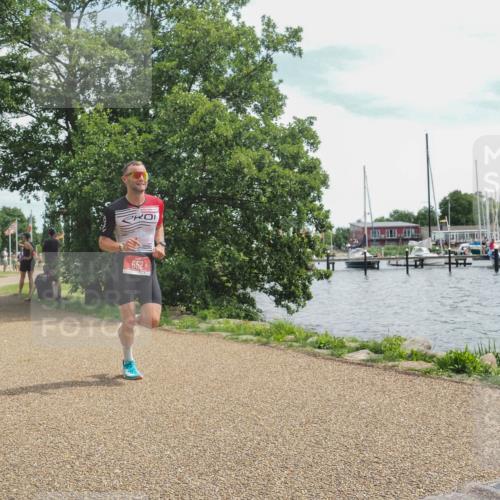 22.06.2025 - Viking Triathlon KatJ http://msf.ph/oto/8134663 22.06.2025 13:20:43 Laufen 57, 652 meine-sportfotos.de