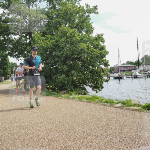 22.06.2025 - Viking Triathlon KatJ http://msf.ph/oto/8134685 22.06.2025 13:20:45 Laufen 57, 651, 652 meine-sportfotos.de