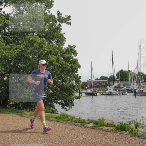 22.06.2025 - Viking Triathlon KatJ http://msf.ph/oto/8135428 22.06.2025 14:23:35 Laufen 53, 465, 470 meine-sportfotos.de