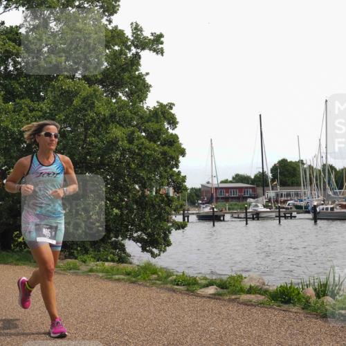 22.06.2025 - Viking Triathlon KatJ http://msf.ph/oto/8135441 22.06.2025 14:23:38 Laufen 53, 465, 470 meine-sportfotos.de