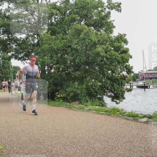 22.06.2025 - Viking Triathlon KatJ http://msf.ph/oto/8136158 22.06.2025 14:34:39 Laufen 55, 186 meine-sportfotos.de