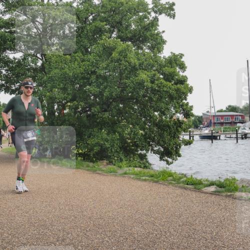 22.06.2025 - Viking Triathlon KatJ http://msf.ph/oto/8136168 22.06.2025 14:34:41 Laufen 55, 186, 621 meine-sportfotos.de