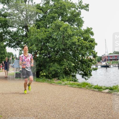 22.06.2025 - Viking Triathlon KatJ http://msf.ph/oto/8137590 22.06.2025 14:53:00 Laufen 509 meine-sportfotos.de
