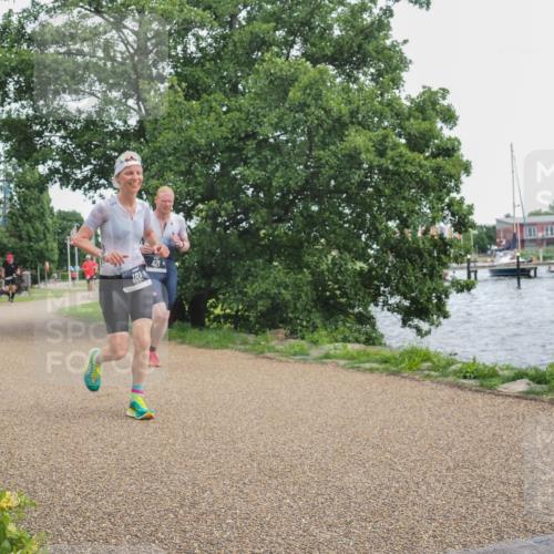 22.06.2025 - Viking Triathlon KatJ http://msf.ph/oto/8138306 22.06.2025 15:02:59 Laufen 182, 421 meine-sportfotos.de