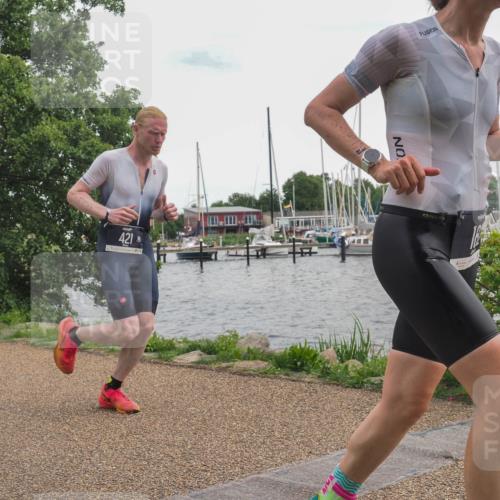 22.06.2025 - Viking Triathlon KatJ http://msf.ph/oto/8138314 22.06.2025 15:03:00 Laufen 182, 421 meine-sportfotos.de