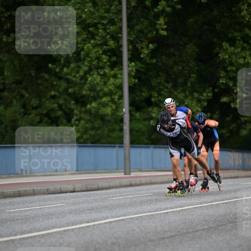 29.06.2025 - hella hamburg halbmarathon Dr. Thomas Lammeyer http://msf.ph/oto/8138567 29.06.2025 08:51:22 Kennedybrücke  meine-sportfotos.de