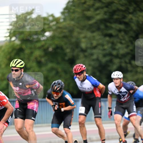 29.06.2025 - hella hamburg halbmarathon Dr. Thomas Lammeyer http://msf.ph/oto/8138622 29.06.2025 08:51:43 Kennedybrücke  meine-sportfotos.de