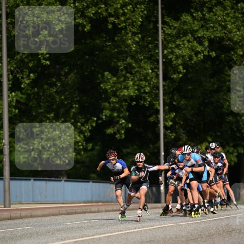 29.06.2025 - hella hamburg halbmarathon Dr. Thomas Lammeyer http://msf.ph/oto/8138636 29.06.2025 08:52:14 Kennedybrücke  meine-sportfotos.de