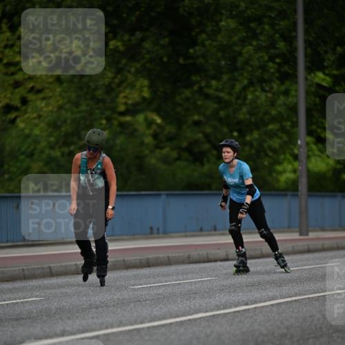 29.06.2025 - hella hamburg halbmarathon Dr. Thomas Lammeyer http://msf.ph/oto/8138900 29.06.2025 09:03:52 Kennedybrücke  meine-sportfotos.de