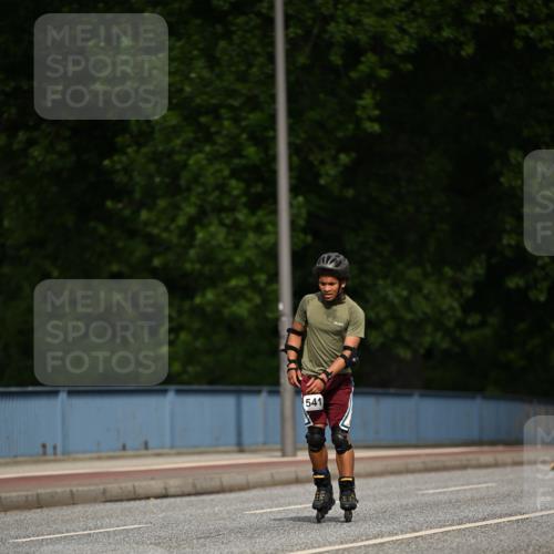 29.06.2025 - hella hamburg halbmarathon Dr. Thomas Lammeyer http://msf.ph/oto/8139089 29.06.2025 09:04:23 Kennedybrücke  meine-sportfotos.de