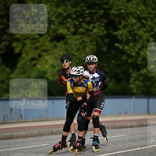 29.06.2025 - hella hamburg halbmarathon Dr. Thomas Lammeyer http://msf.ph/oto/8139153 29.06.2025 08:55:41 Kennedybrücke  meine-sportfotos.de