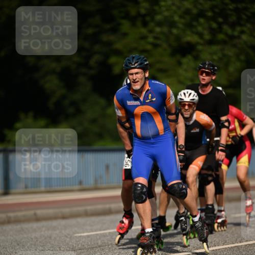 29.06.2025 - hella hamburg halbmarathon Dr. Thomas Lammeyer http://msf.ph/oto/8139192 29.06.2025 08:55:52 Kennedybrücke  meine-sportfotos.de