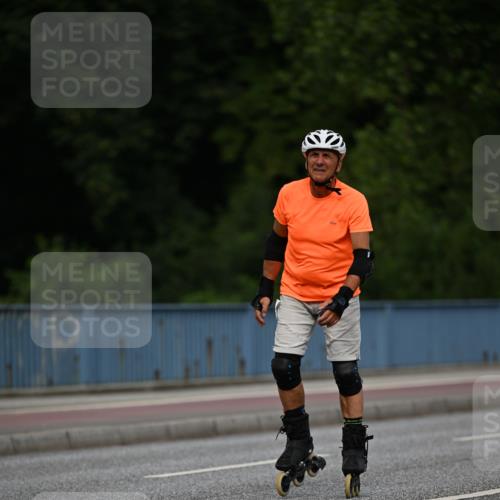 29.06.2025 - hella hamburg halbmarathon Dr. Thomas Lammeyer http://msf.ph/oto/8139215 29.06.2025 09:04:43 Kennedybrücke  meine-sportfotos.de