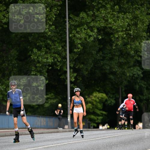 29.06.2025 - hella hamburg halbmarathon Dr. Thomas Lammeyer http://msf.ph/oto/8139217 29.06.2025 09:04:50 Kennedybrücke  meine-sportfotos.de