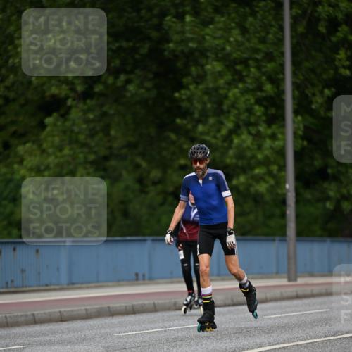 29.06.2025 - hella hamburg halbmarathon Dr. Thomas Lammeyer http://msf.ph/oto/8139223 29.06.2025 09:04:51 Kennedybrücke  meine-sportfotos.de