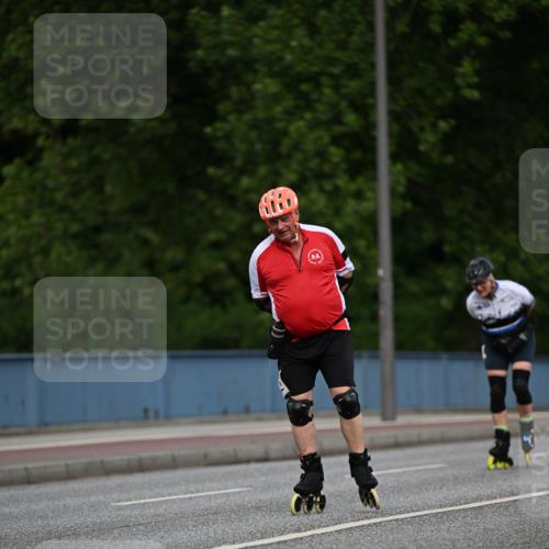 29.06.2025 - hella hamburg halbmarathon Dr. Thomas Lammeyer http://msf.ph/oto/8139253 29.06.2025 09:04:58 Kennedybrücke  meine-sportfotos.de