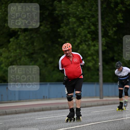29.06.2025 - hella hamburg halbmarathon Dr. Thomas Lammeyer http://msf.ph/oto/8139259 29.06.2025 09:04:58 Kennedybrücke  meine-sportfotos.de