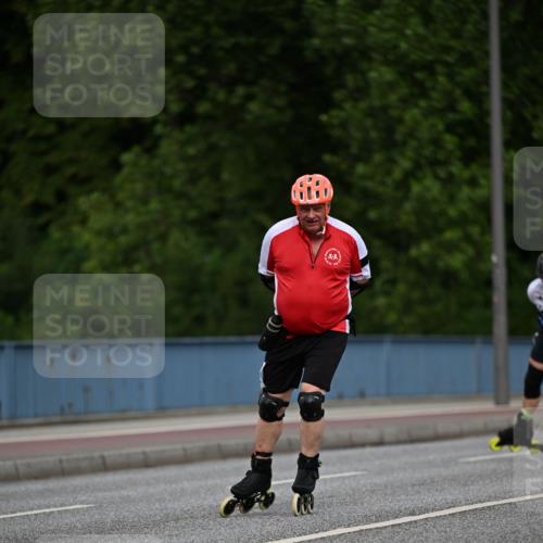 29.06.2025 - hella hamburg halbmarathon Dr. Thomas Lammeyer http://msf.ph/oto/8139314 29.06.2025 09:04:58 Kennedybrücke  meine-sportfotos.de