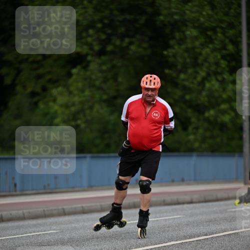 29.06.2025 - hella hamburg halbmarathon Dr. Thomas Lammeyer http://msf.ph/oto/8139315 29.06.2025 09:04:58 Kennedybrücke  meine-sportfotos.de