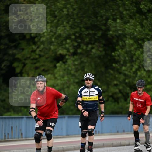 29.06.2025 - hella hamburg halbmarathon Dr. Thomas Lammeyer http://msf.ph/oto/8139336 29.06.2025 09:05:06 Kennedybrücke  meine-sportfotos.de